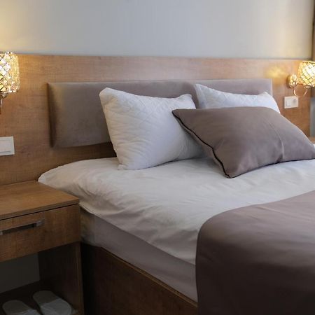 Adamantides Hotel Isztambul Kültér fotó
