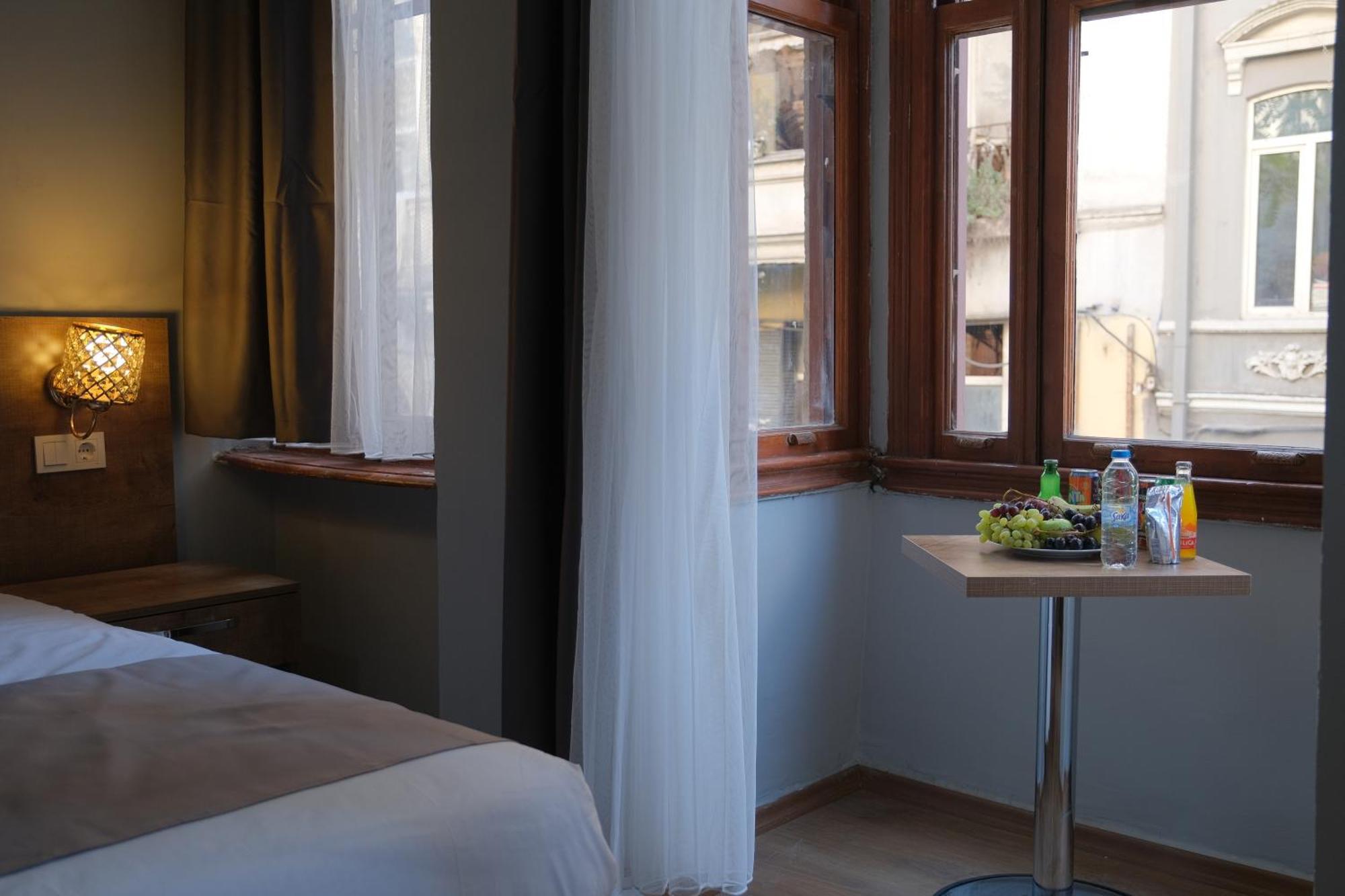 Adamantides Hotel Isztambul Kültér fotó