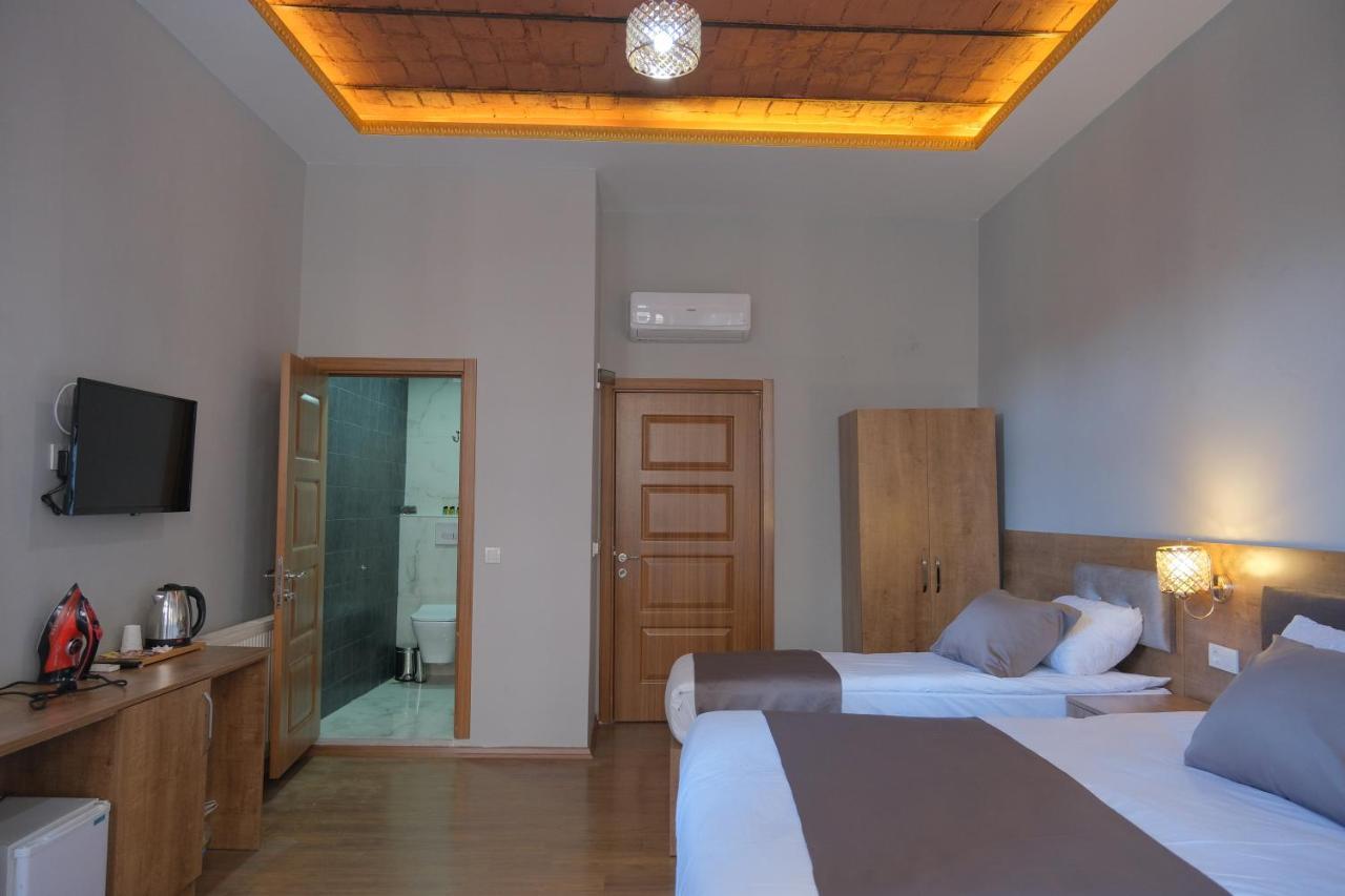 Adamantides Hotel Isztambul Kültér fotó