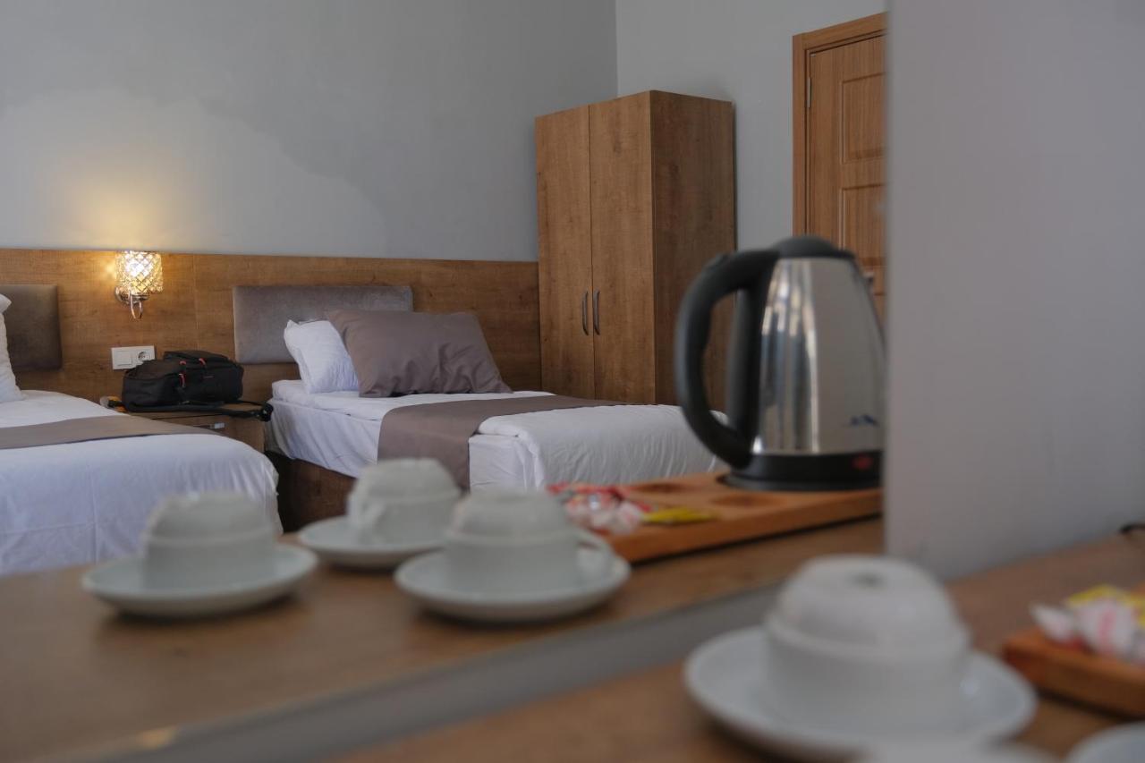 Adamantides Hotel Isztambul Kültér fotó