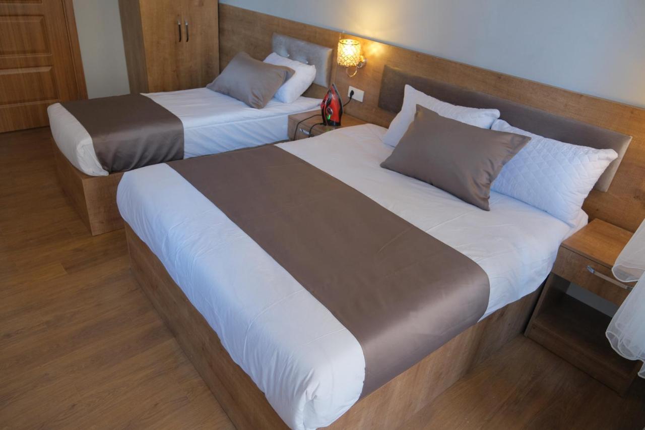 Adamantides Hotel Isztambul Kültér fotó